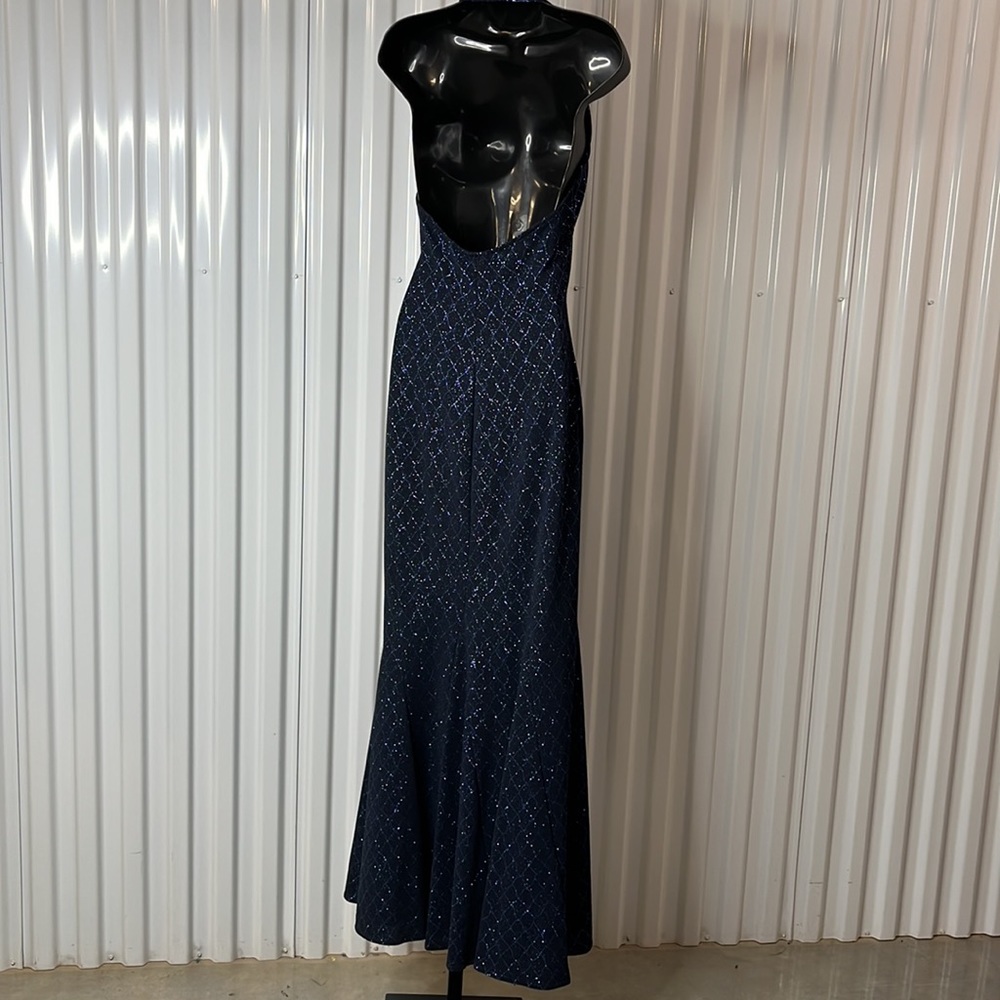 Jodi Kristopher Halter Evening Dress. Preowned - Picture 4 of 9